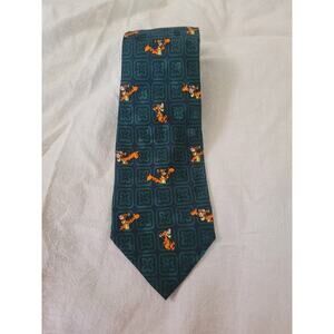 Disney Tigger Silk Tie 59" x 4" Made in Korea Winnie the Pooh Character Print